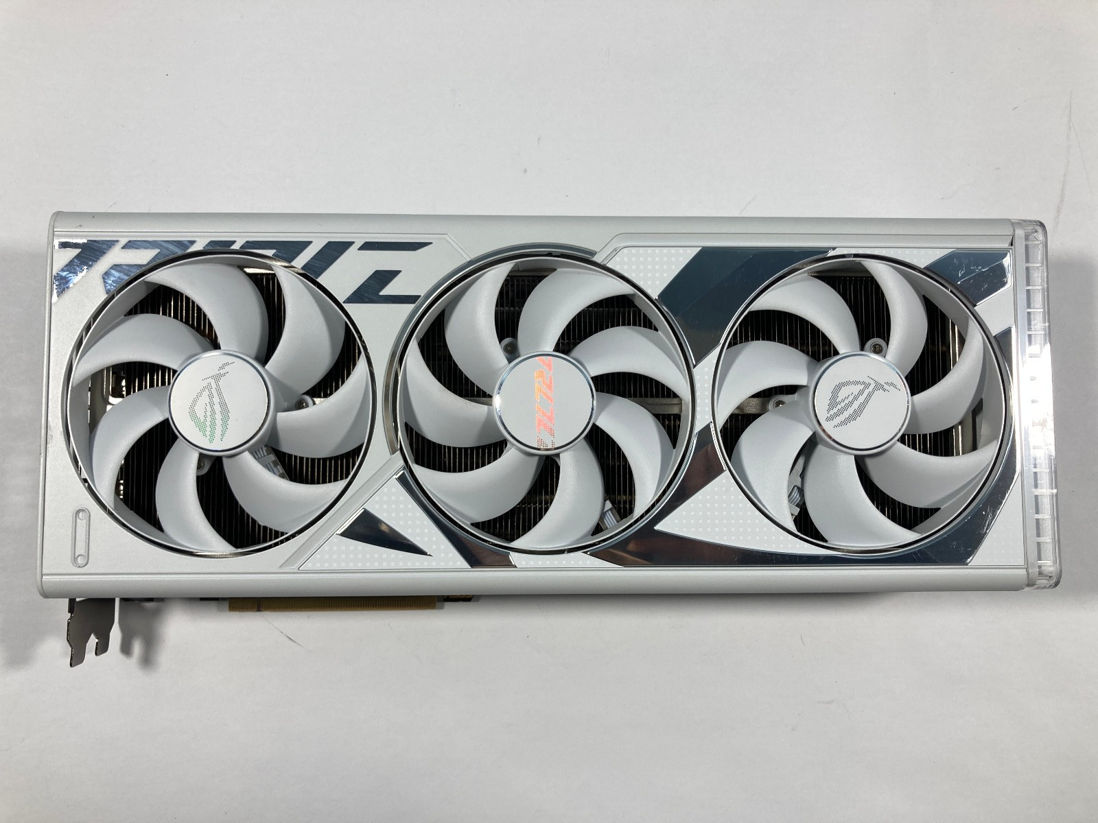 PENAWARAN BH 2 GET 1 ASUS ROG  - Rtx 4090 24Gb Graphics Card ulasan dan harga